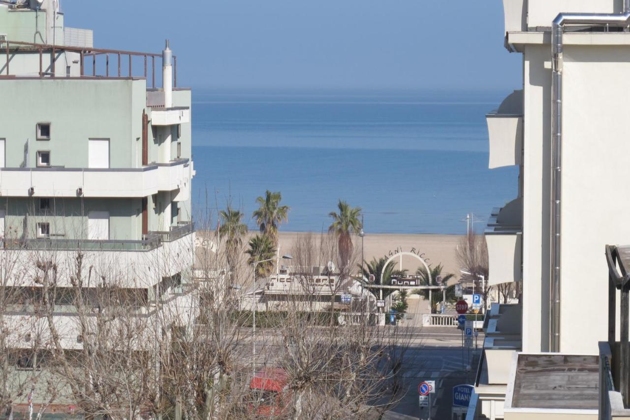 Hotel Concordia Palace Rimini Bagian luar foto
