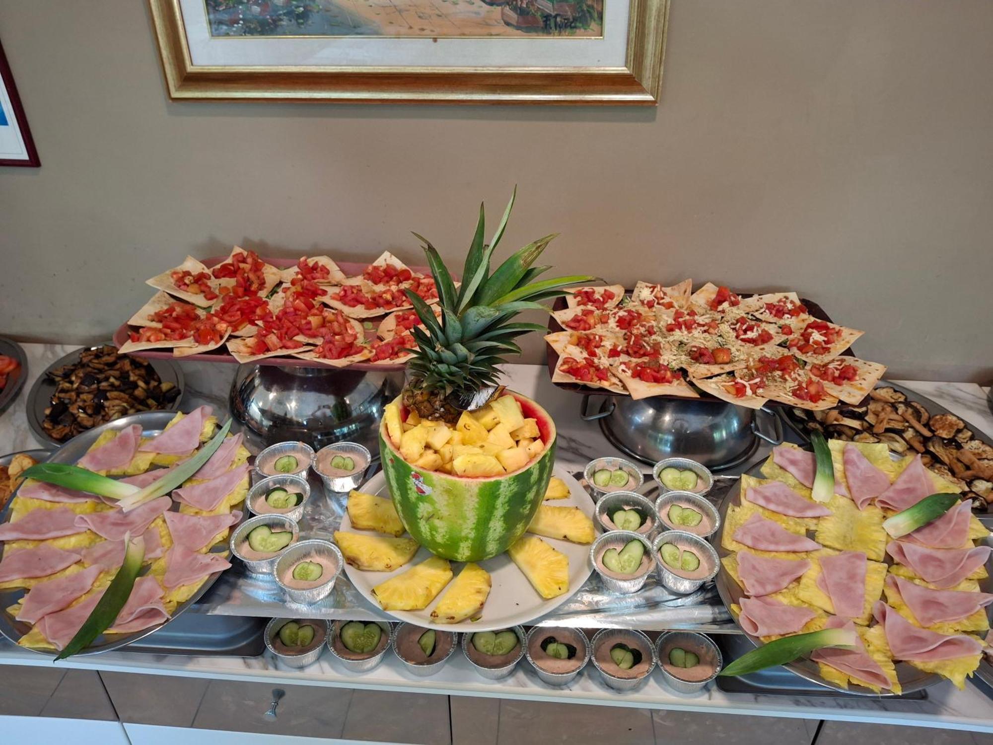 Hotel Concordia Palace Rimini Bagian luar foto