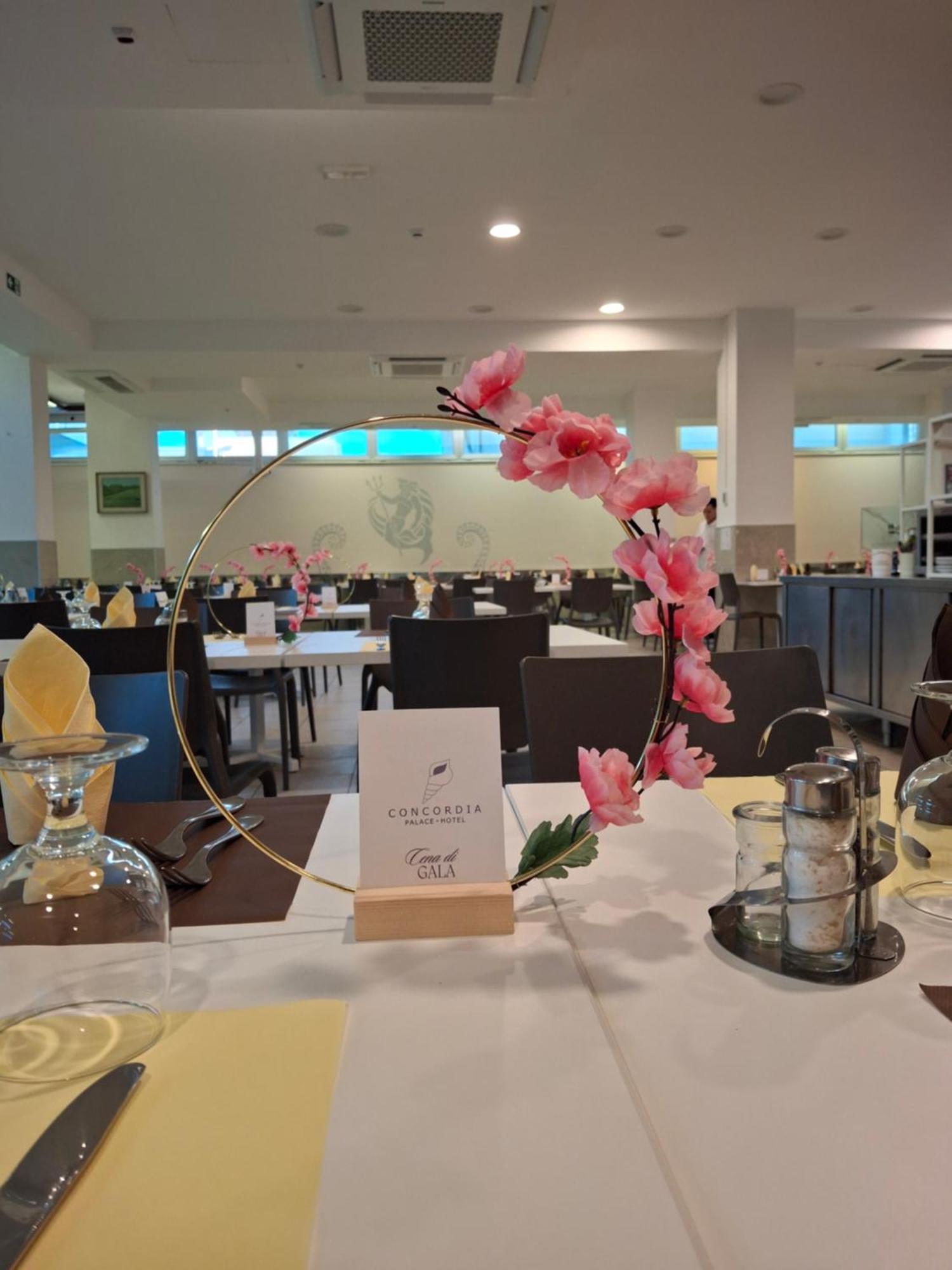 Hotel Concordia Palace Rimini Bagian luar foto